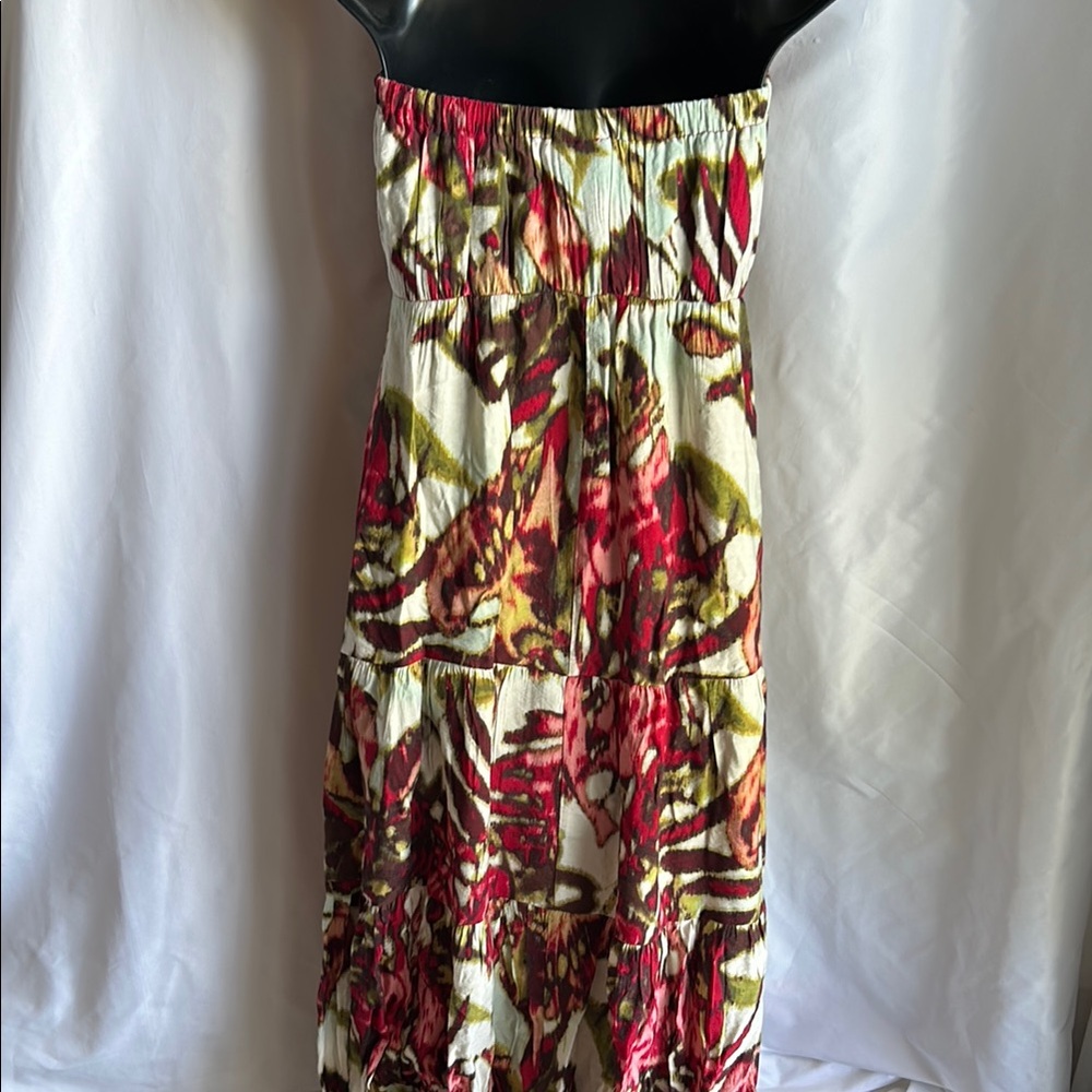 New York & Company Red and Cream Floral Strapless Maxi Dress - Picture 8 of 9